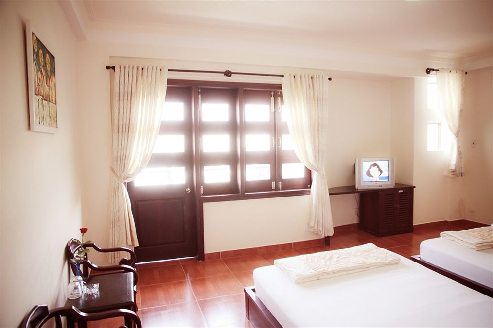 Pha Le Xanh 1 Hotel