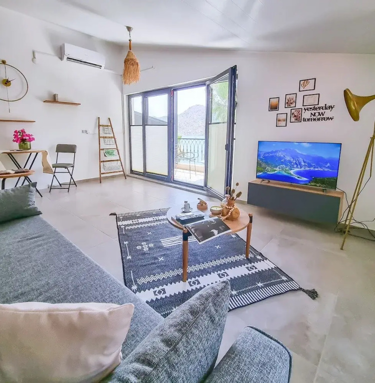 4 Holiday Homes