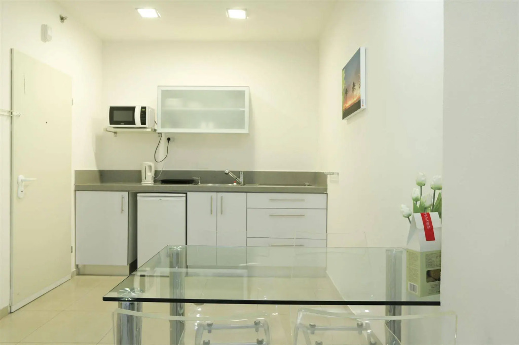 Sea Land Suites - by Echo Hotels