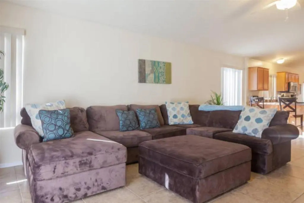 4353 Mesa