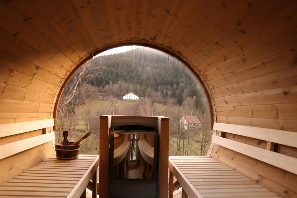 EXPERIENCE NORDIQUE Kota Grill,Sauna tonneau, Bain nordique