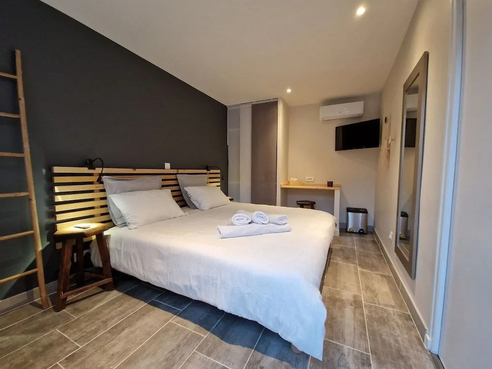 Le Cosy