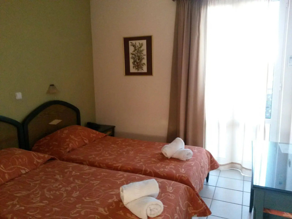 Zannis Hotel