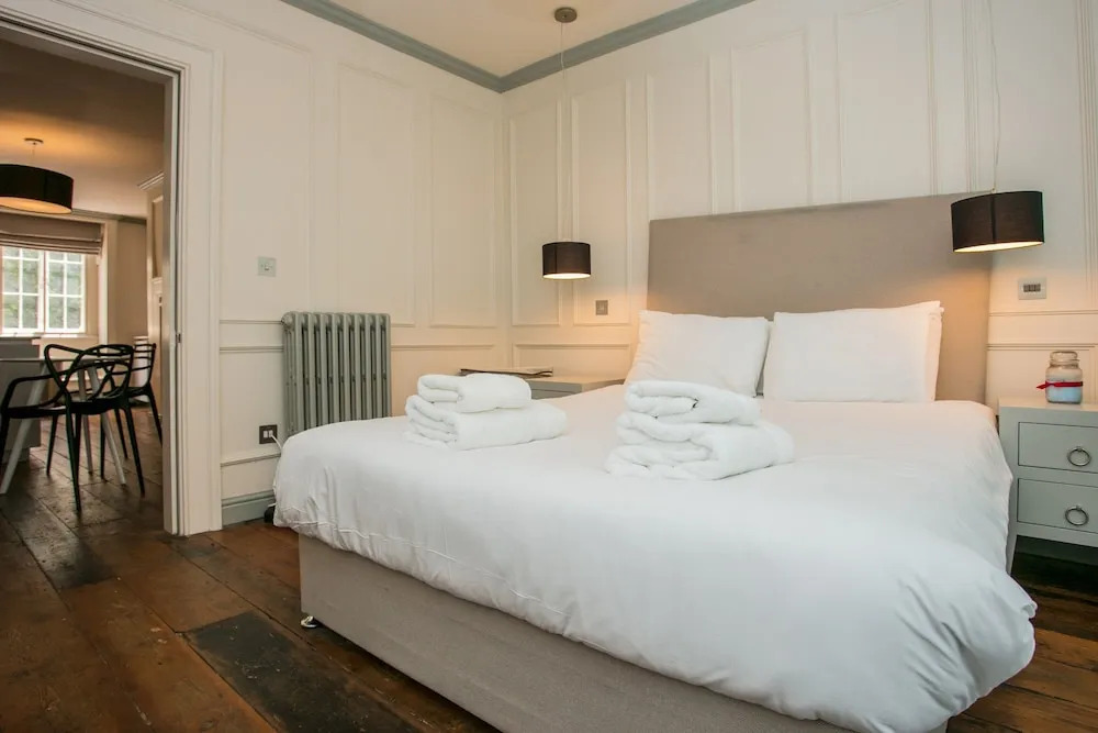 Spacious 1 Bedroom Apartment Near Oxford Street