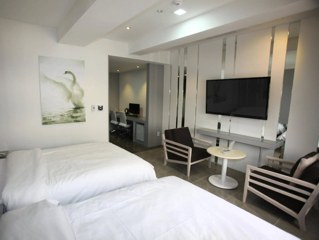 Suwon Reve Hotel