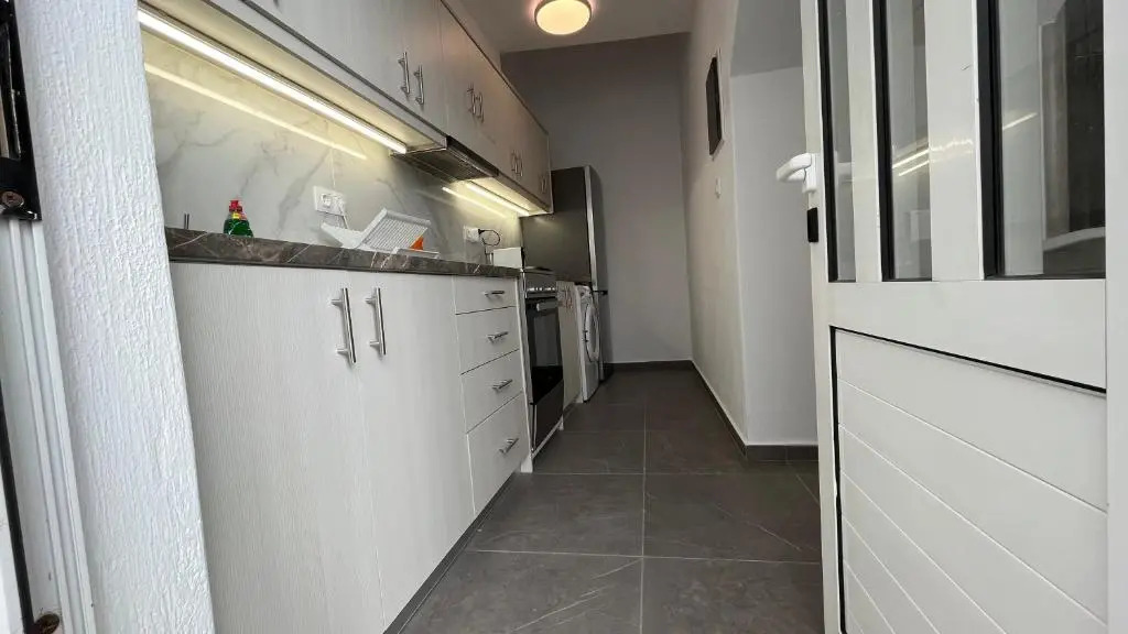 Angelos House Deluxe Apartments