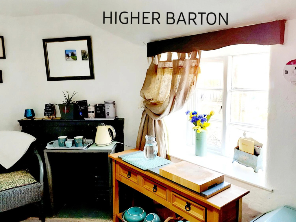 Higher Barton lodge