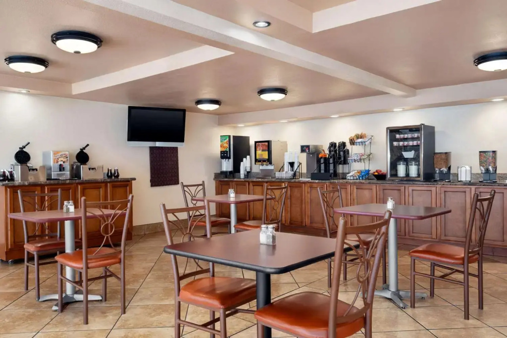 Ramada by Wyndham Mesa Downtown