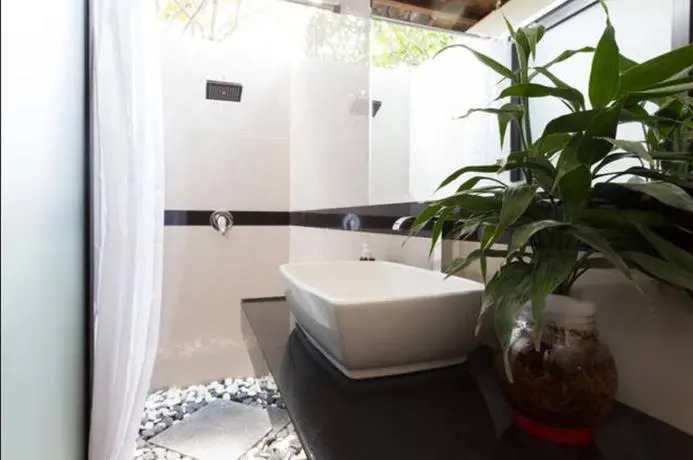 Dana Guesthouse Bali