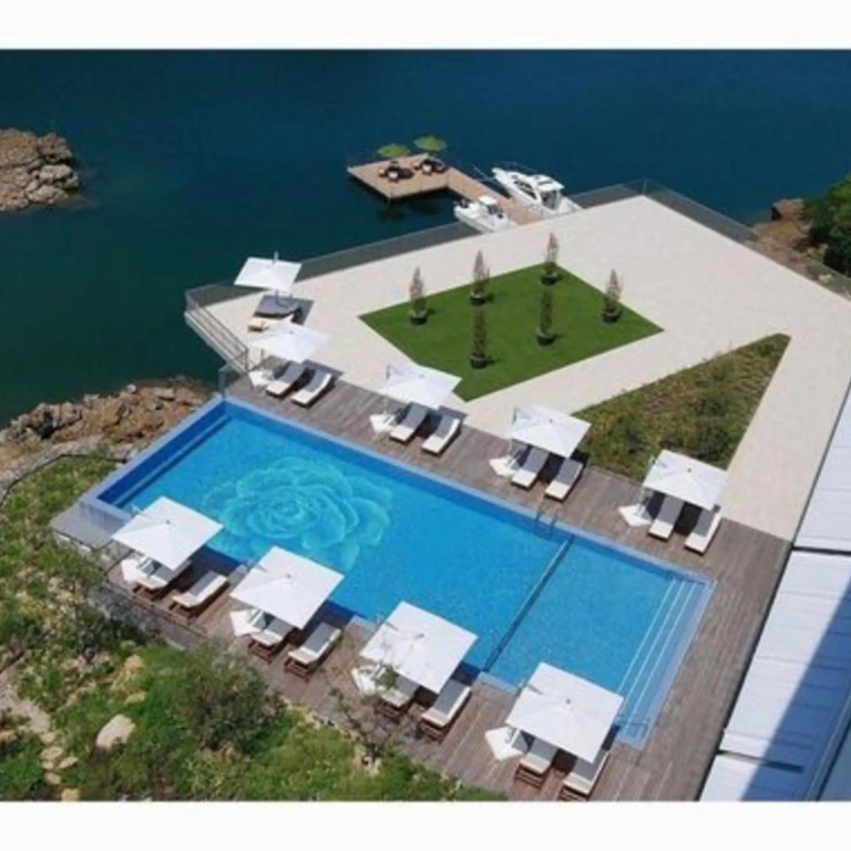 Olive Bay Hotel