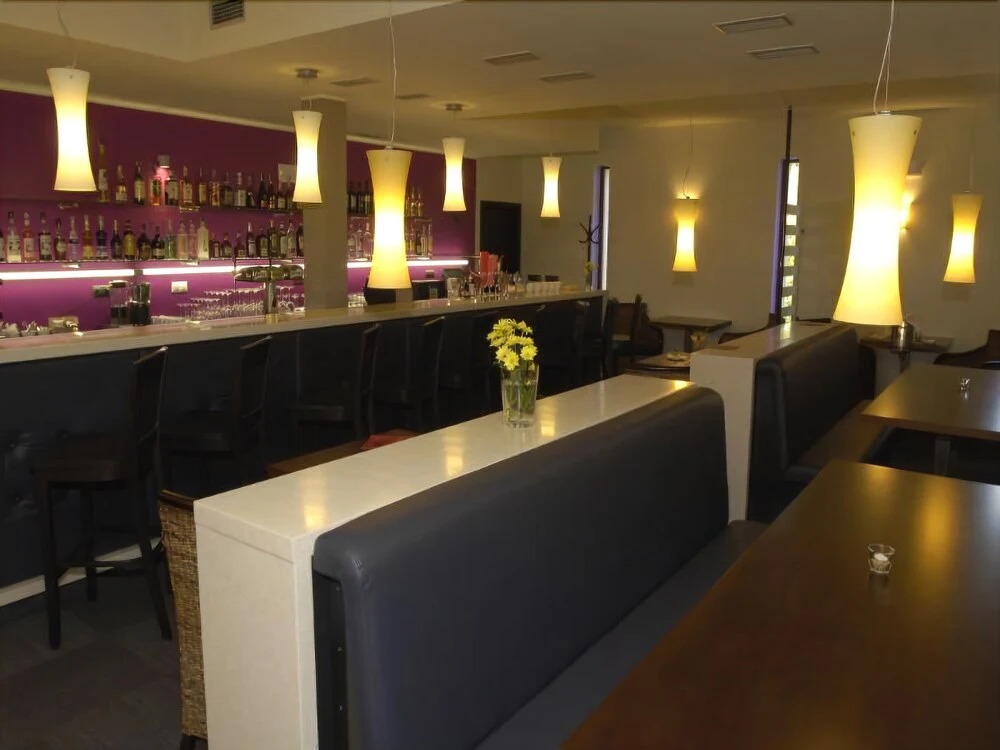 EA Chateau Hotel Sychrov