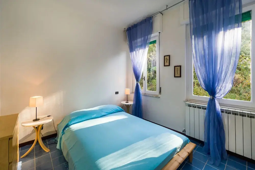 Monterosso Apartments