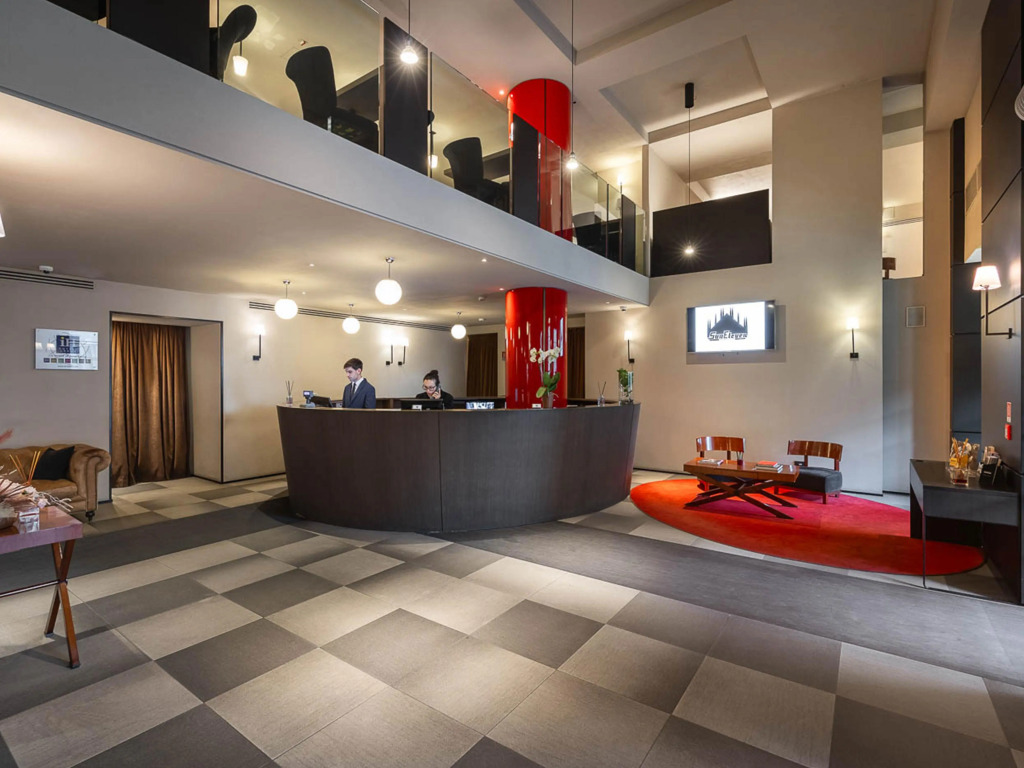 Отель iH Hotels Milano Ambasciatori