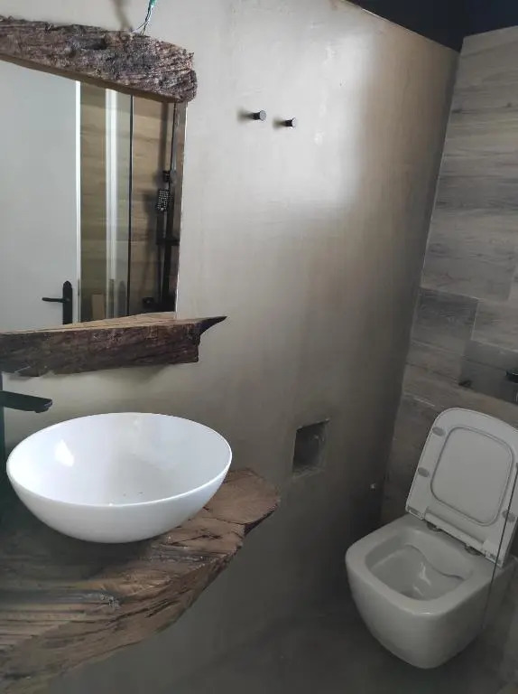 180 mountain lodge