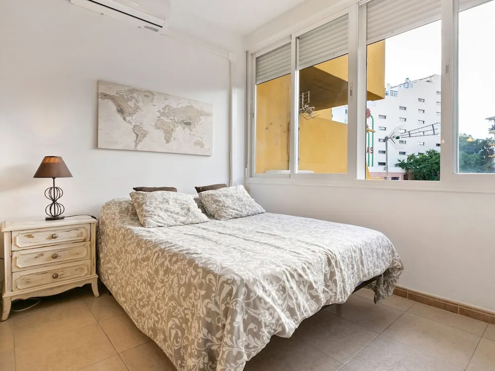 Pleasant Holiday Home in Torremolinos near Beach