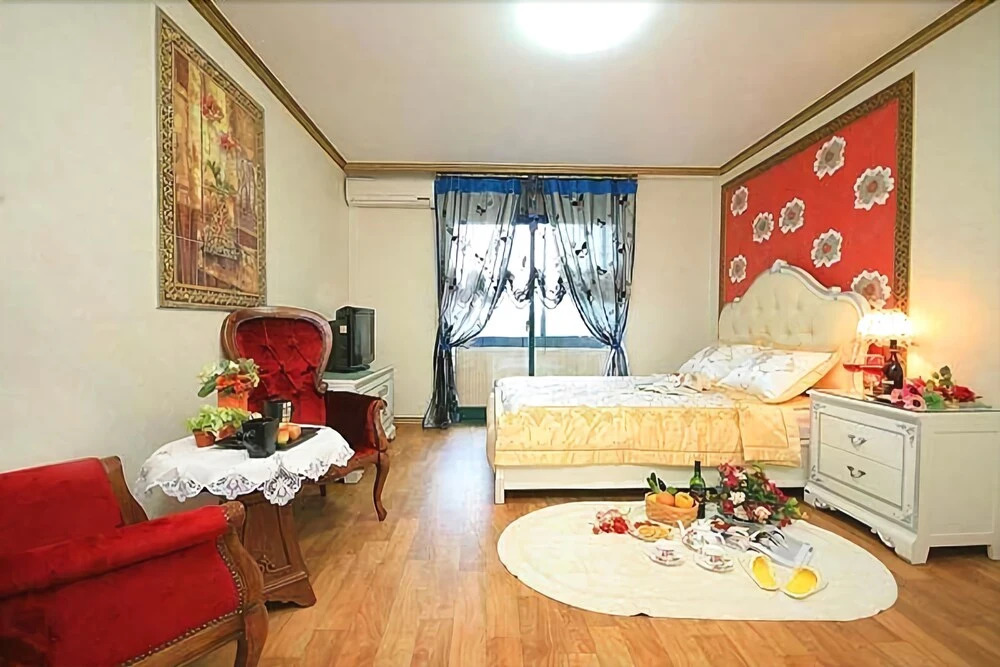 Yangyang Wink Pension