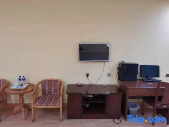 Yunxian Shunyi Preferred Hotel