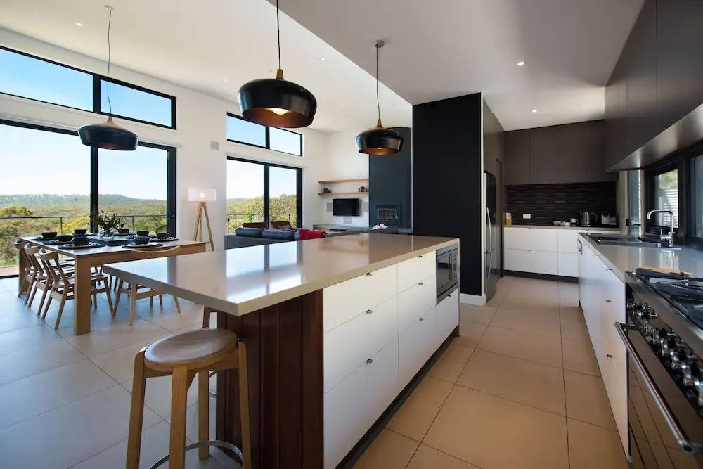 Aura House