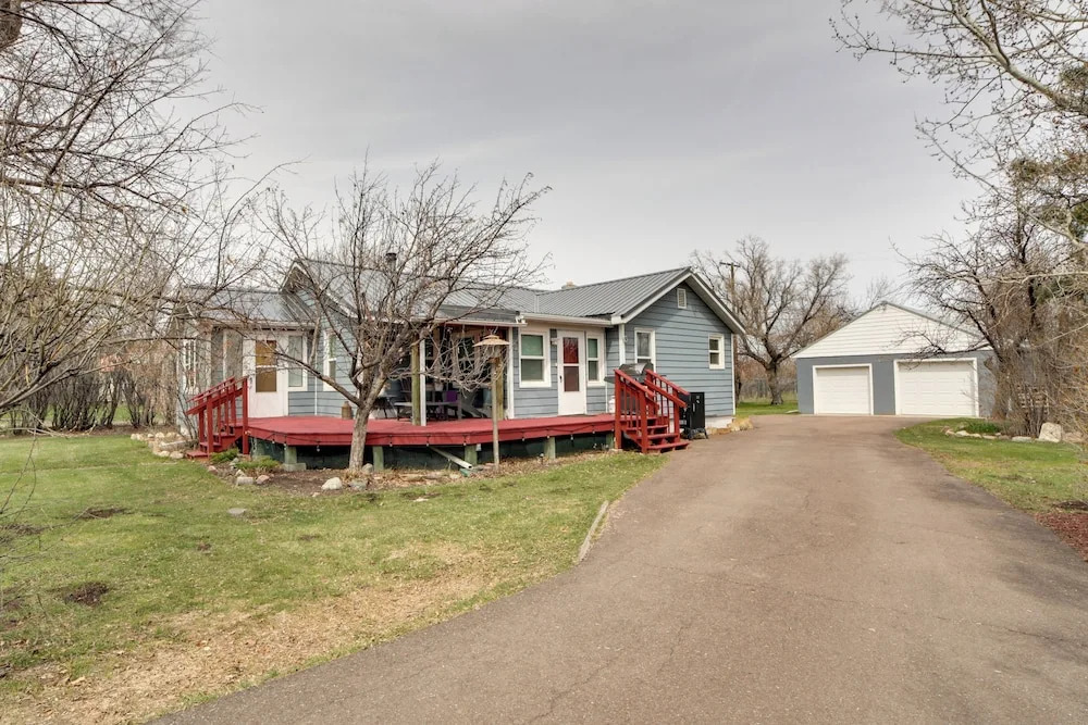 Inviting Missouri River Vacation Rental: 2 Mi Away