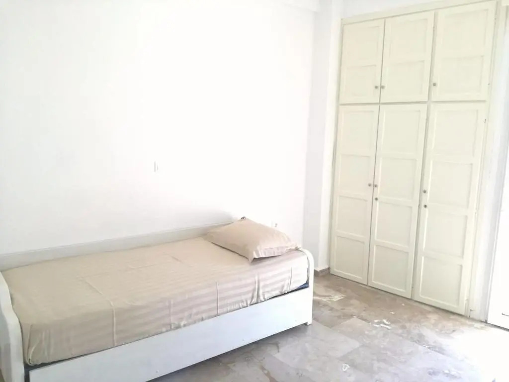 Central flat, 300m from the beach