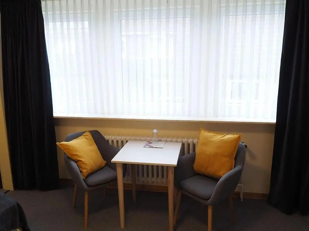 Hotel-Wagenknecht-Schnarcher-Gemach-28