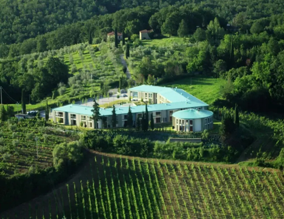 Modern Furnished Apartment With air Conditioning in Chianti