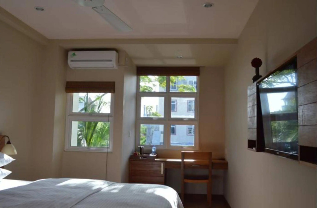 Meri Maldives