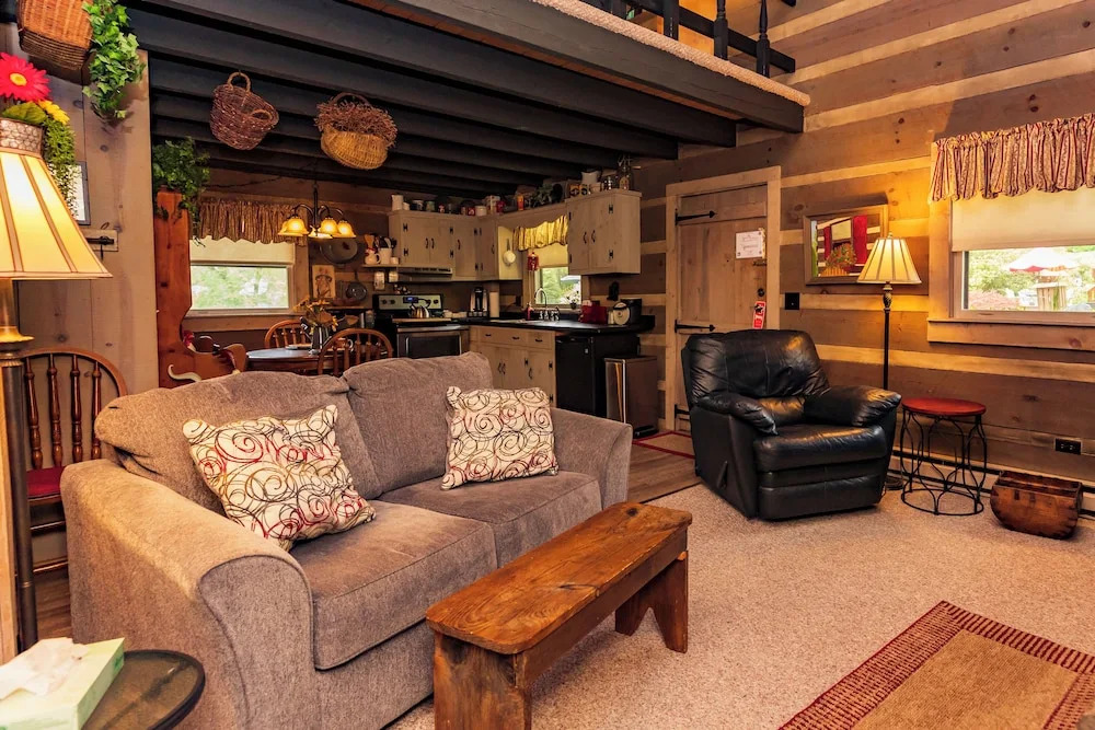Azalea Garden Inn