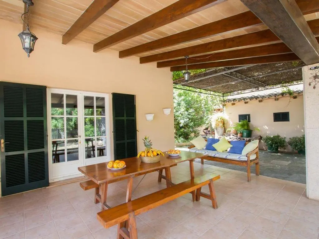 Can Suavet Dos - a great 3 bedroom villa with AC and private pool 15 mins walk to supermarket