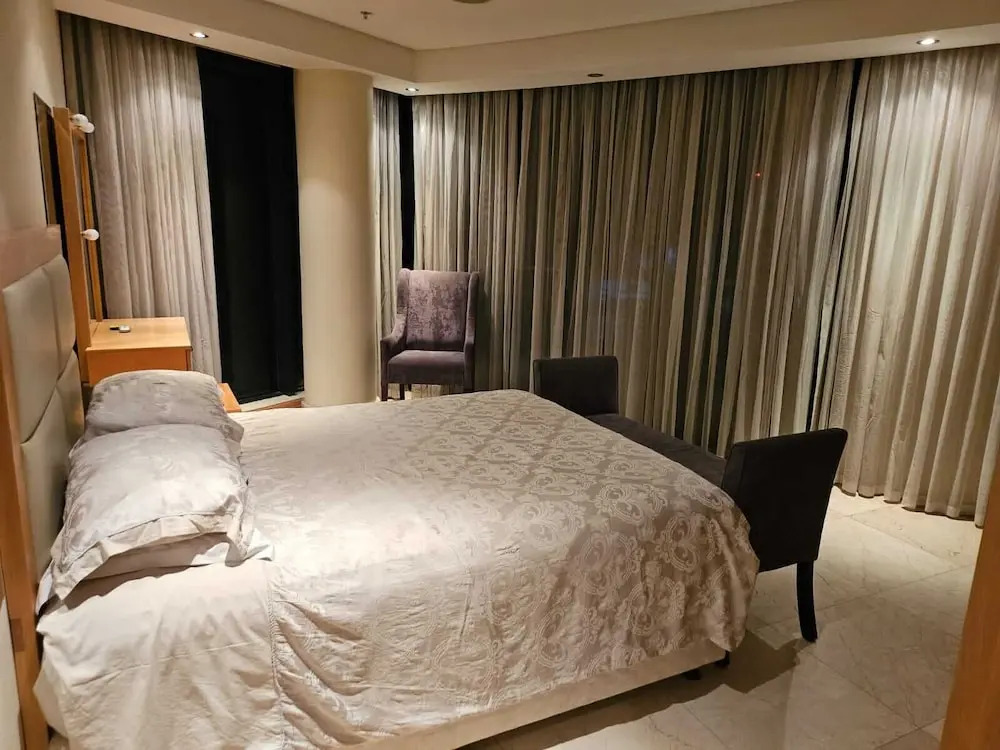 Pearls of Umhlanga Exquisite Oceans Penthouse Gorgeous views