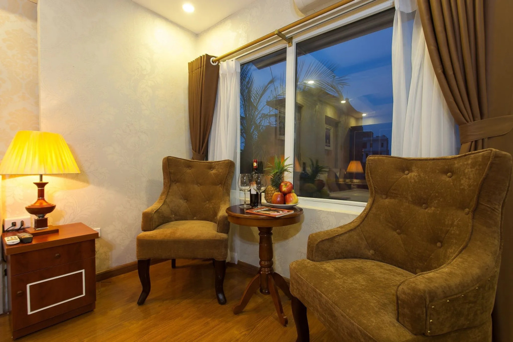 Hanoi Diamond King Hotel & Travel