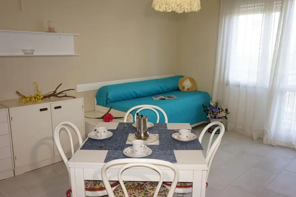 Great Apartment With Lift and Terrace - Beahost