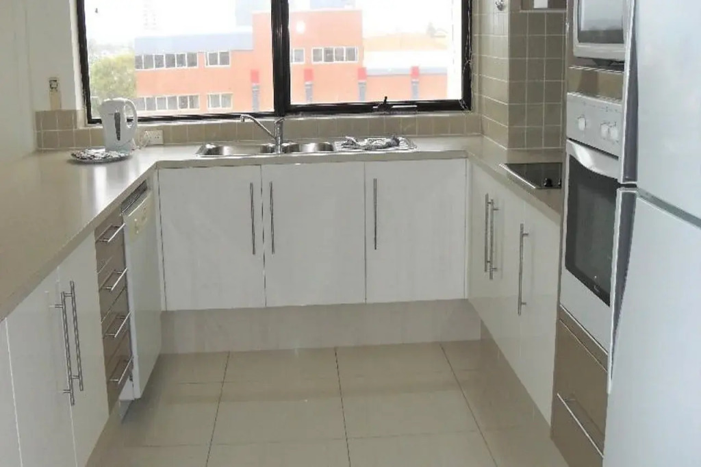 Aegean Apartments Surfers Paradise