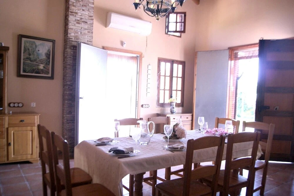 House With 4 Bedrooms in Benifayó, With Wonderful sea View, Private Po