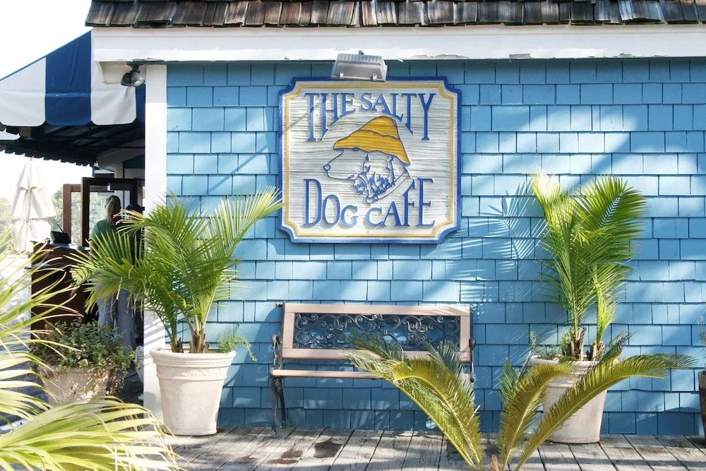 South Beach Club 1923 by RedAwning