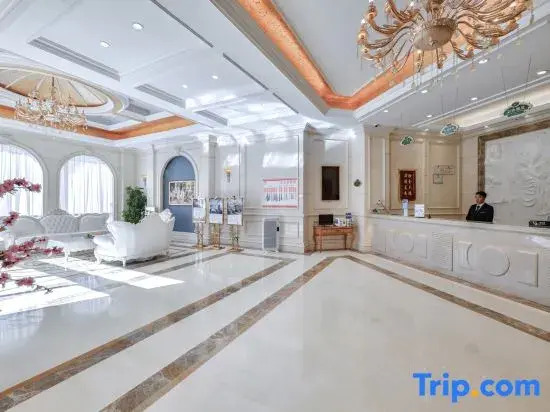 Vienna Hotel (Shangri-La Old Town)