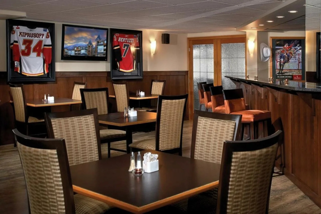 Windtower Lodge - Canmore