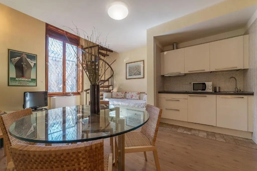 Villa Marignoli Charming Flats
