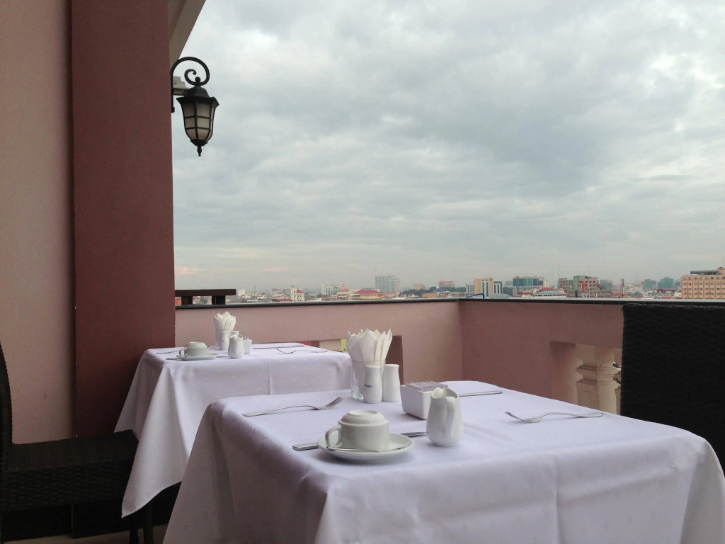 Jun Yue Hotel
