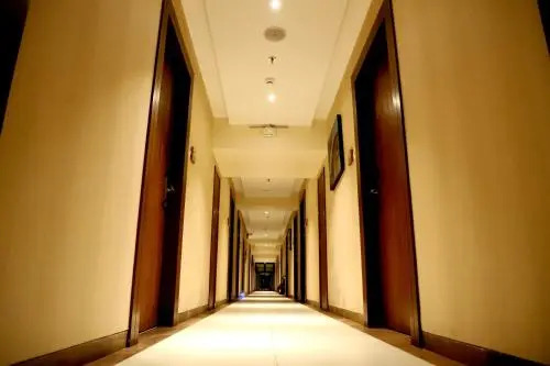 Hotel Reyansh Grand