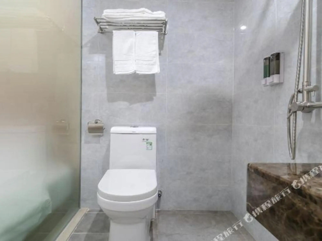 Shanshui Business Hotel (Zhuhai Jida Lovers Road)