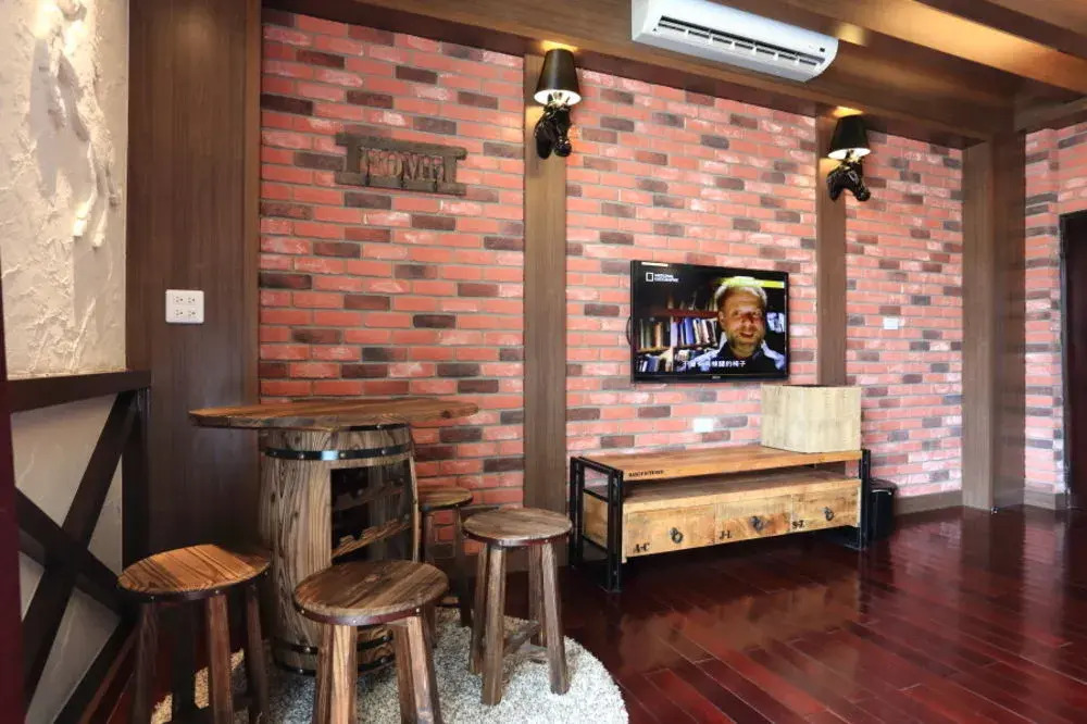 E Moh Hotel
