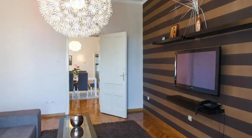 Bitef Apartment