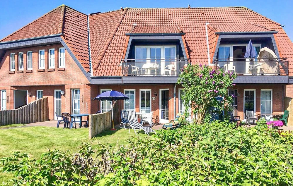 Nice Apartment in Friedrichskoog Spitze With 2 Bedrooms and Wifi