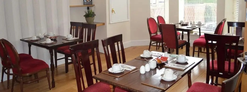Westlynn Hotel & Apartments Free Parking Near Manchester Centre