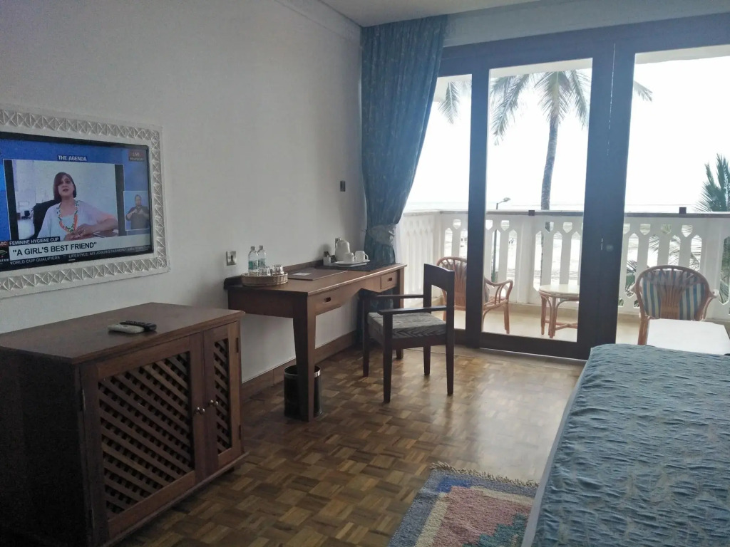 Travellers Beach Hotel & SPA