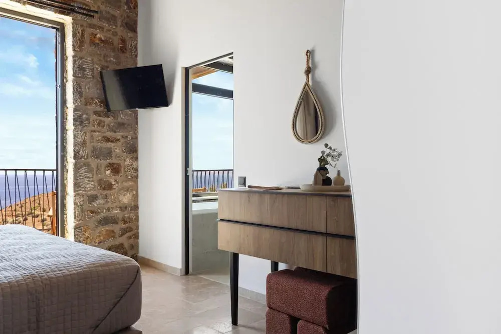 Petres Luxury Villas with heated private pool