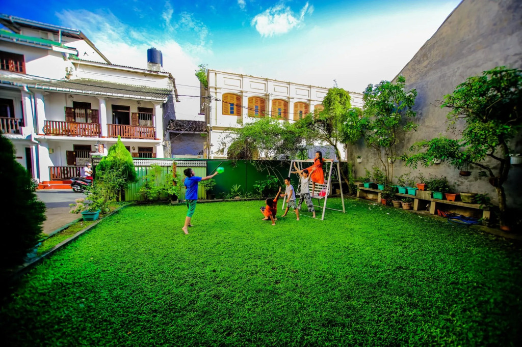 The Frangipani motel