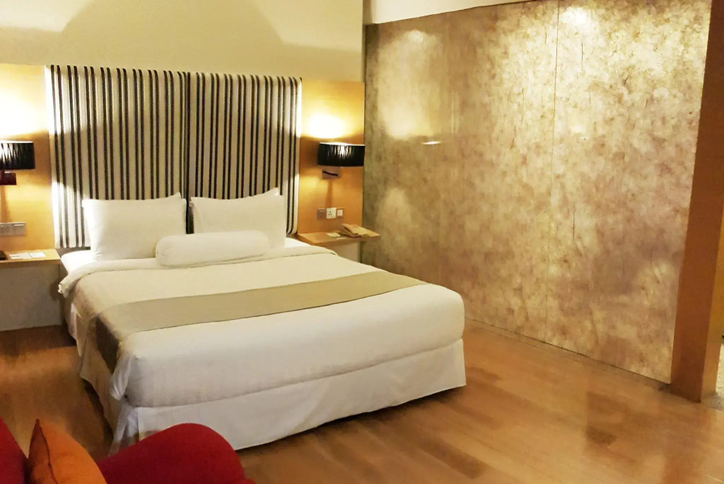 Sunday Hotel Subang