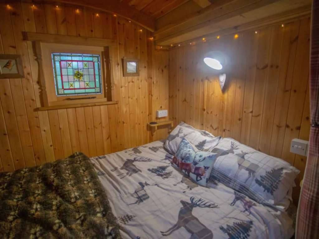 Holiday Home Shepherds Hut by Interhome
